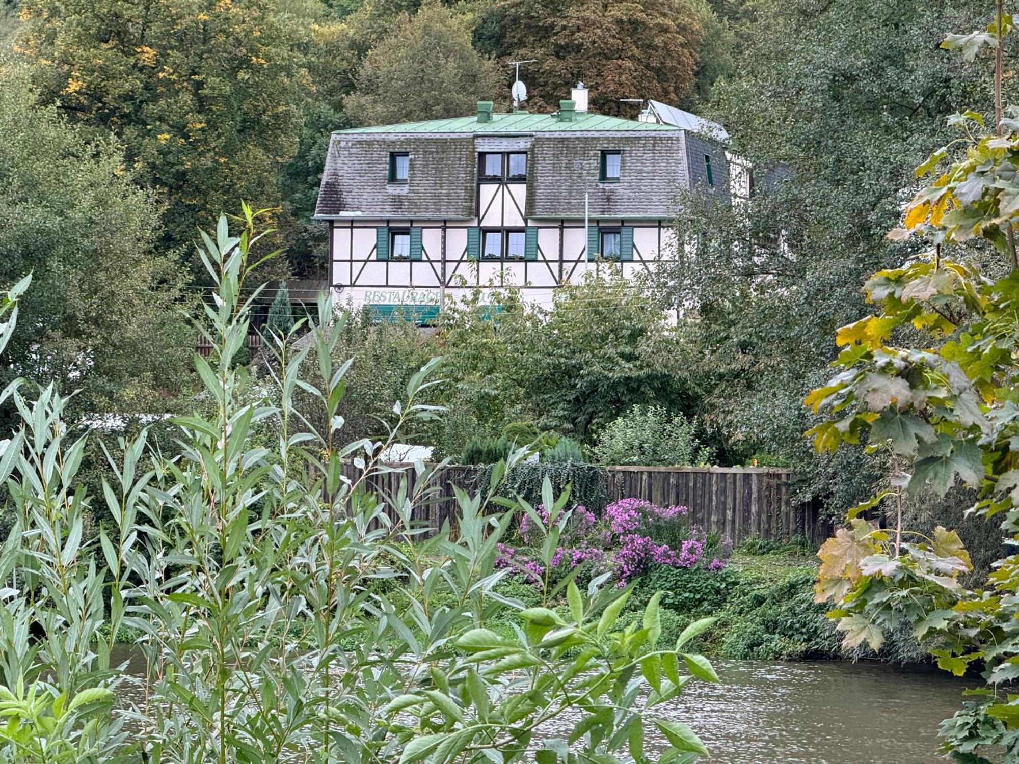 Pension U Draka Karlsbad Exteriör bild